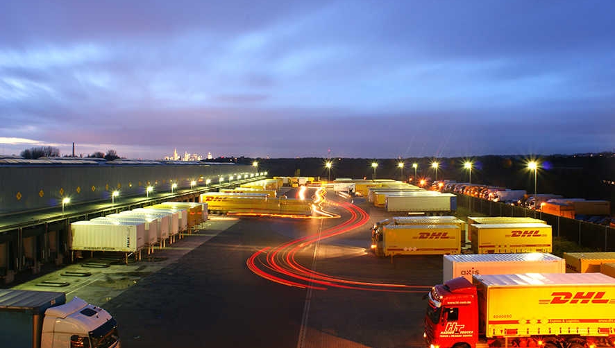 DHL inaugura una nueva l&iacute;nea de transporte terrestre con Alemania