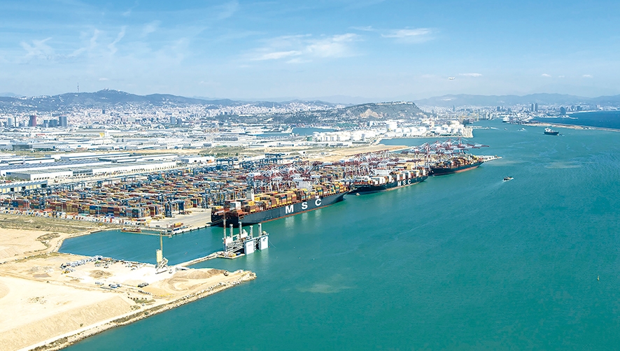 El Puerto de Barcelona ha movido 14.413 TEUs llenos de exportaci&oacute;n procedentes de Jap&oacute;n entre enero y agosto.