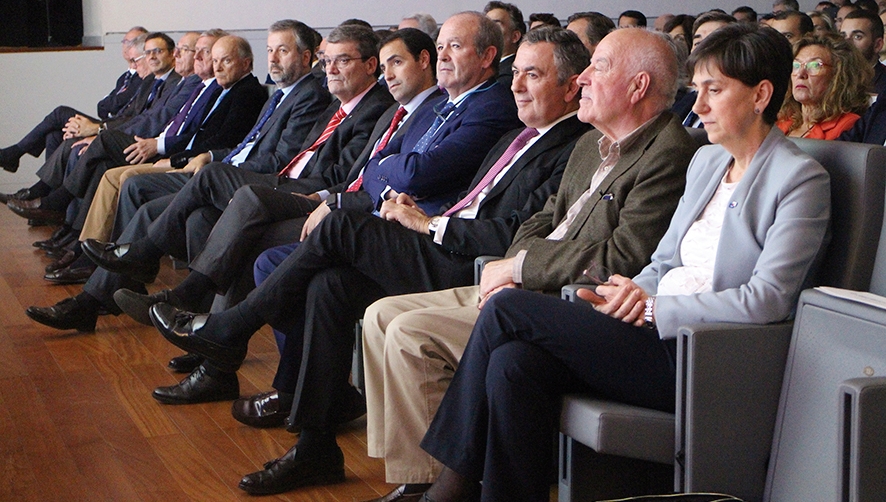 Uniport celebra 25 a&ntilde;os de cooperaci&oacute;n para llevar al mundo la marca del Puerto de Bilbao