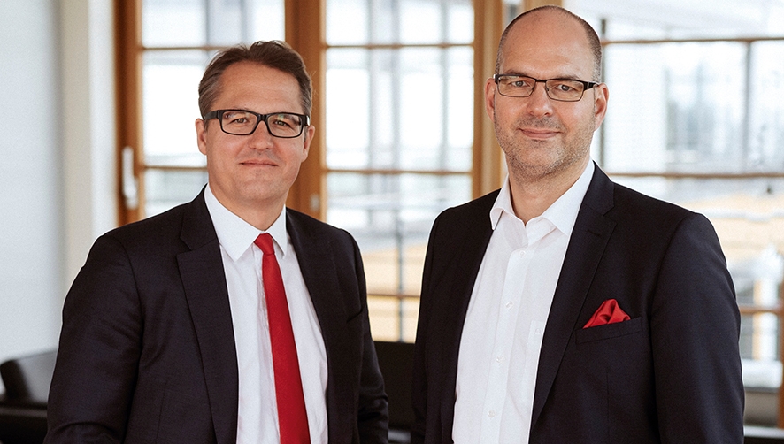 El nuevo director general de Fr. Meyer&rsquo;s Sohn, Heiko Voigt (derecha), y Dominik Lucius.