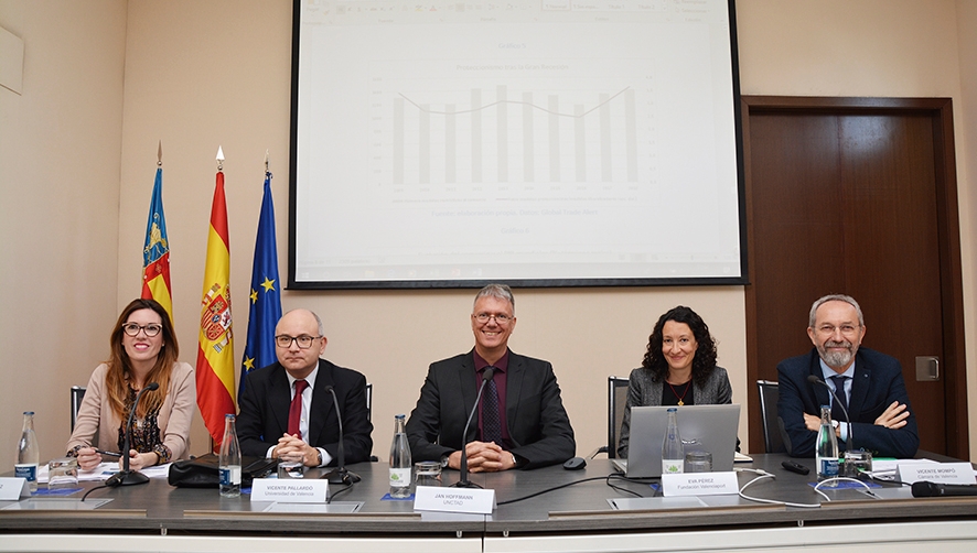 A. Mart&iacute;nez: &ldquo;La conectividad es una variable que resulta clave para evaluaci&oacute;n de la competitividad portuaria&rdquo;