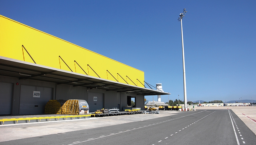 El Aeropuerto de Foronda se abre a nuevas oportunidades con la recuperaci&oacute;n del H24