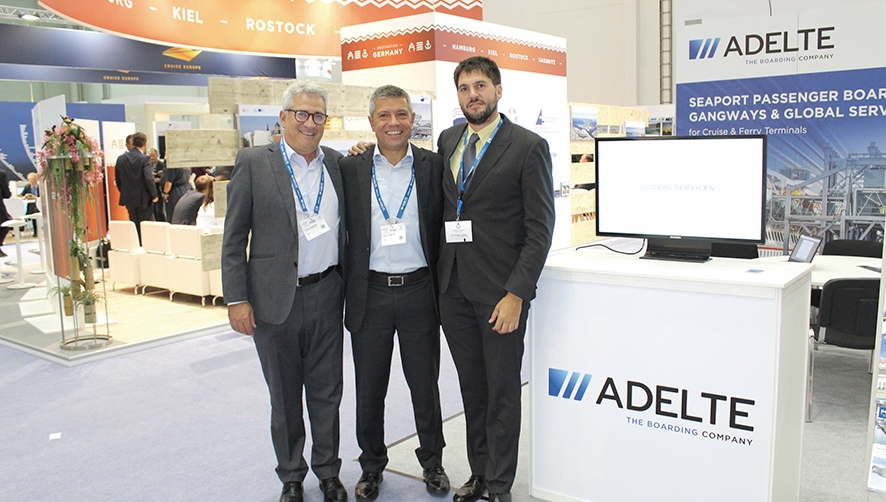 Jaume S&aacute;nchez, Regional Sales Manager; Jordi Florete, Vicepresident; y Jorge Granados, Product Manager, de Adelte. Foto Eva Monr&oacute;s.