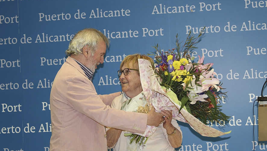 Gisbert (APA): &quot;Hay que seguir avanzando y reivindicando el papel de la mujer en el sector&quot;