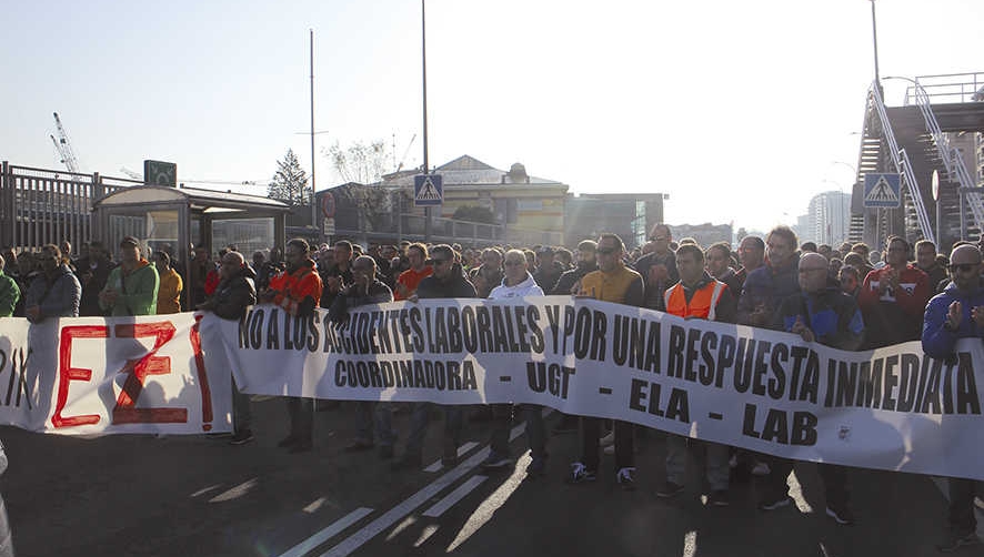 El Comit&eacute; de Empresa de Bilboestiba denuncia que la muerte de trabajadores &ldquo;quede impune&rdquo;