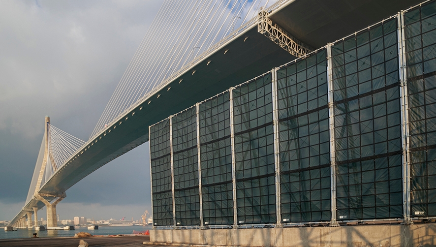 El Puerto de C&aacute;diz ultima la construcci&oacute;n de las pantallas de protecci&oacute;n medioambientales&nbsp;