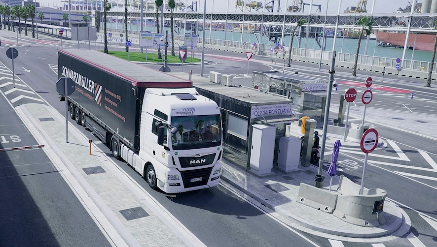 Port de Barcelona mejora el acceso al muelle Adossat