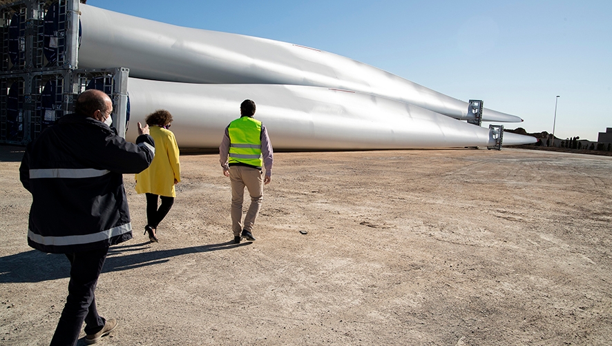 Cartagena afianza su posicionamiento para el tr&aacute;fico de material e&oacute;lico