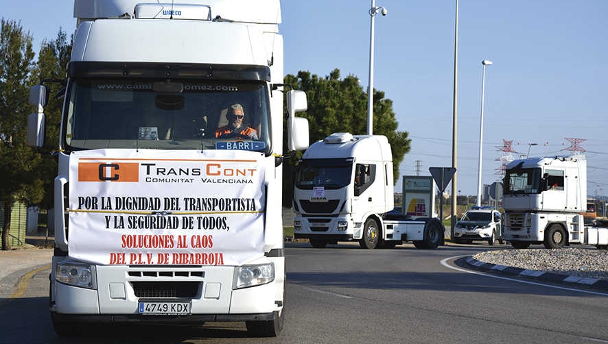 Los transportistas auton&oacute;mos de Transcont inician las movilizaciones en el PLV