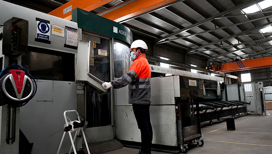 Prime Steel potencia su eficiencia con&nbsp;maquinaria láser de alta precisión