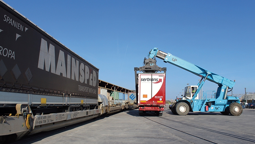 Autopistas ferroviarias: Espa&ntilde;a marcha