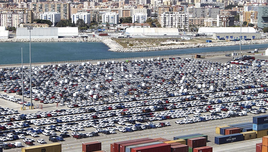 El Puerto de M&aacute;laga bate su r&eacute;cord de veh&iacute;culos nuevos movidos en una semana con 3.737 unidades