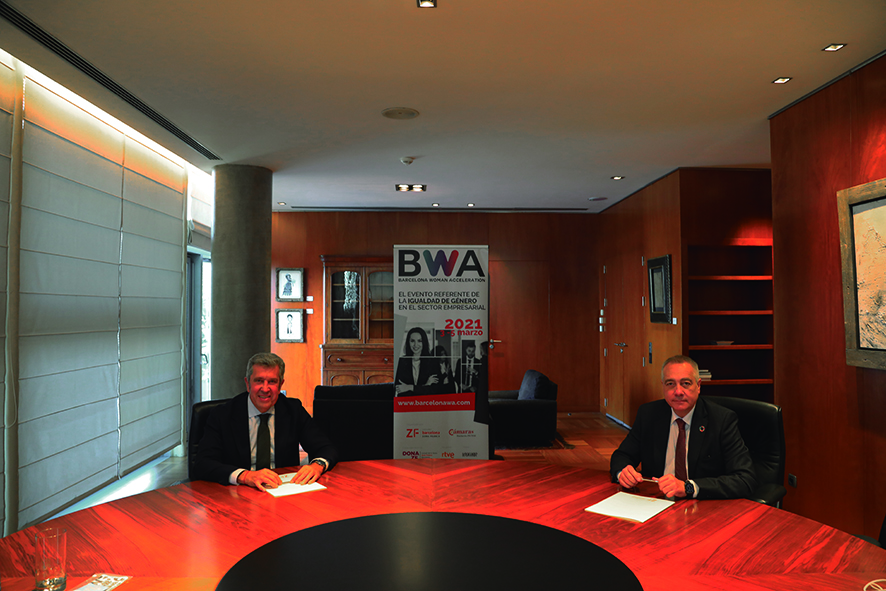 Javier Collado, director general de la Fundaci&oacute;n Incyde, y Pere Navarro, delegado especial del Estado en el CZFB.