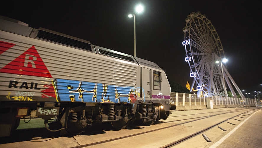 El tren a su llegada al puerto de M&aacute;laga.