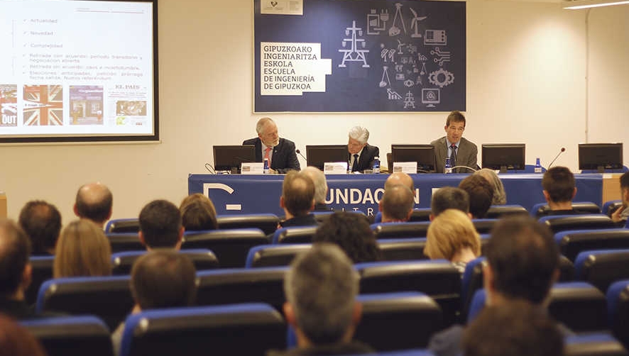 &ldquo;Los transportistas ser&iacute;an el colectivo m&aacute;s damnificado en el caso de un Brexit duro&rdquo;