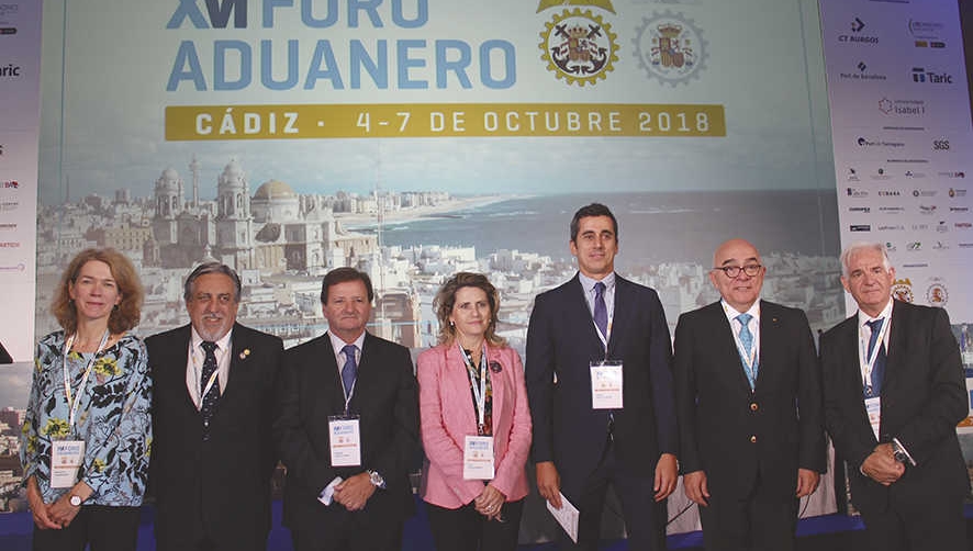 Jurado anima a los aduaneros a prepararse ya para las eventualidades que traer&aacute; el Brexit