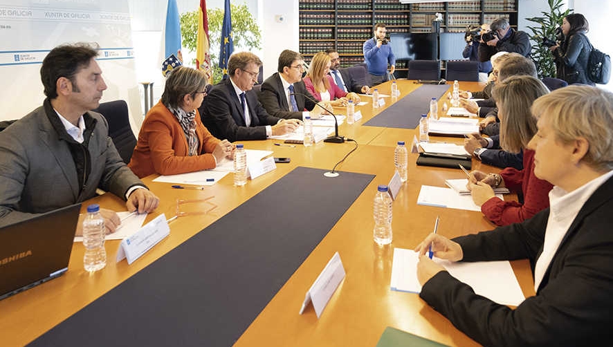 La Xunta estudia f&oacute;rmulas para garantizar la competitividad futura del Puerto de Vigo