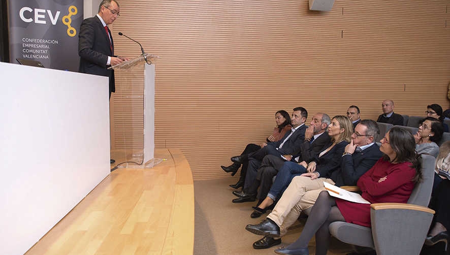 La CEV apuesta por incluir el enfoque de g&eacute;nero en la negociaci&oacute;n colectiva