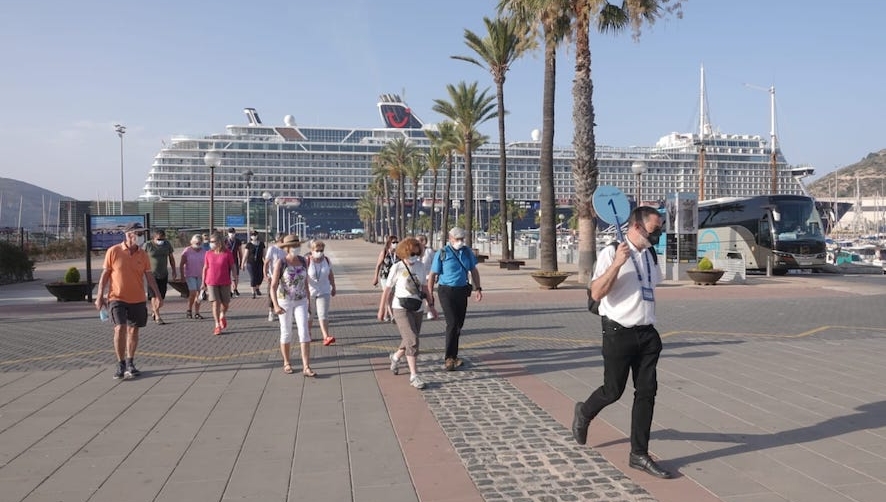 El Puerto de Cartagena recibe su segundo crucero con 1.315 turistas internacionales.