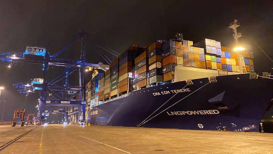 Escala por primera vez en Algeciras el &quot;CMA CGM Tenere&quot; propulsado por GNL