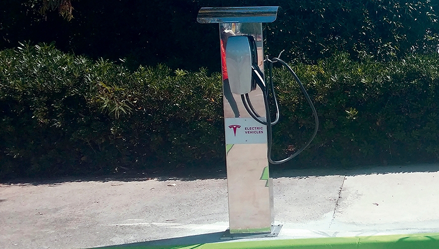 Ports instalar&aacute; puntos de recarga para veh&iacute;culos el&eacute;ctricos en 13 puertos