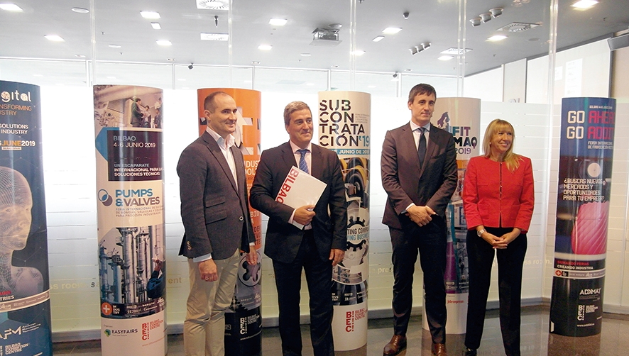 El BEC acogi&oacute; ayer la presentaci&oacute;n de +Industry. Desde la izquierda: Jose Mar&iacute;a Bilbao, subdirector de Promoci&oacute;n Empresarial e Innovaci&oacute;n de la Diputaci&oacute;n Foral de Bizkaia; Xabier Basa&ntilde;ez, director general de Bilbao Exhibition Centre; Alex Arriola, director general de SPRI, y Mar&iacute;a del Carmen Gorostiza, directora de Unidad de Ferias Industriales de BEC.