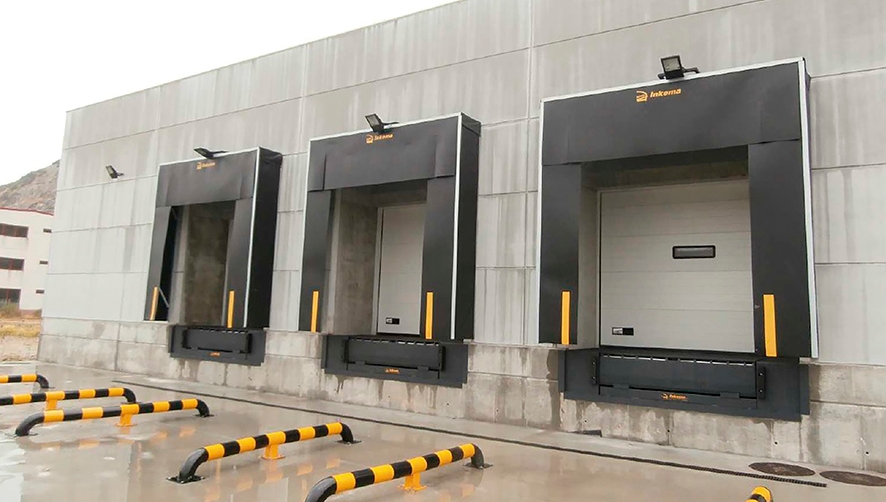 El nuevo edificio del puerto exterior est&aacute; equipado con tres c&aacute;maras, salas de inspecci&oacute;n equipadas y oficinas.
