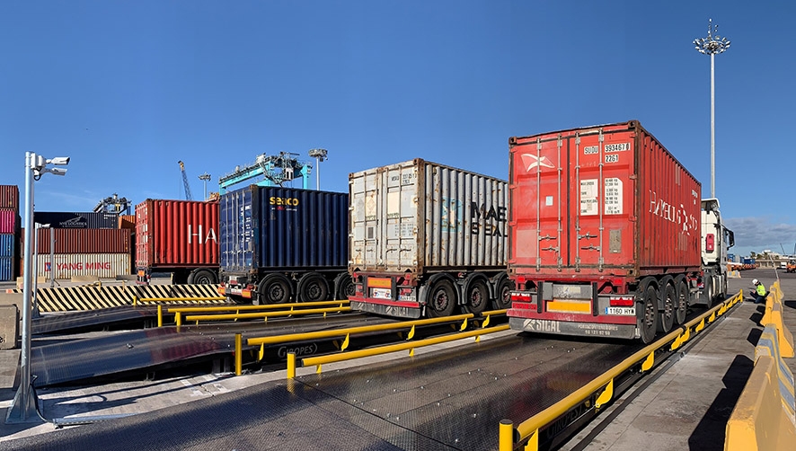 APM Valencia suma tres nuevas b&aacute;sculas a su servicio de pesaje de contenedores