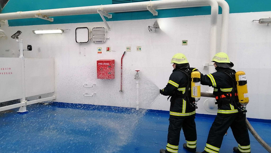 Port de Barcelona pone a prueba los protocolos de comunicaci&oacute;n ante una emergencia a bordo de un buque