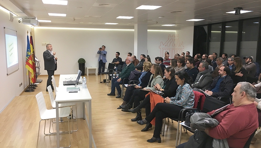 IEML y Capitol presentan su nuevo curso de experto en log&iacute;stica, operaciones internacionales y transporte
