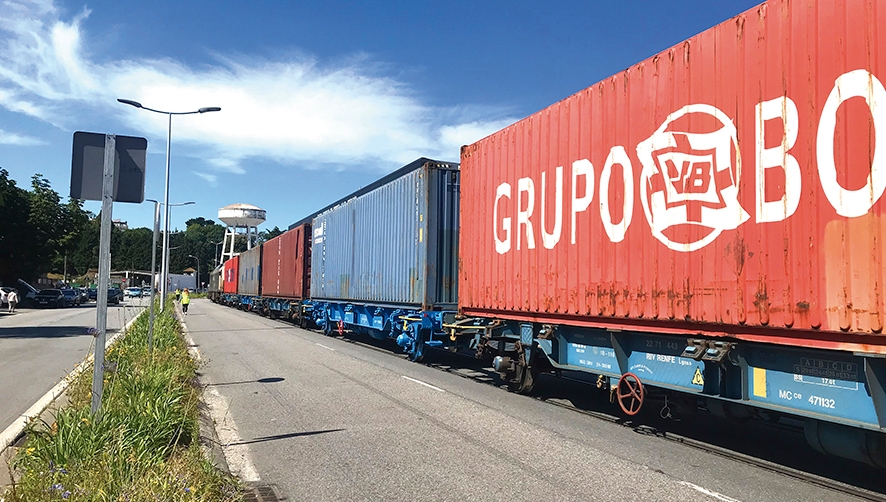 Boluda concluye en Vilagarc&iacute;a la primera operativa ferroportuaria hasta Ferrazo