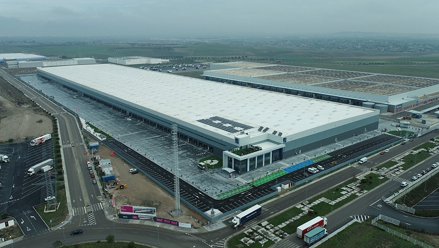Carreras alquila la plataforma &quot;m&aacute;s grande construido a riesgo en Espa&ntilde;a&quot;