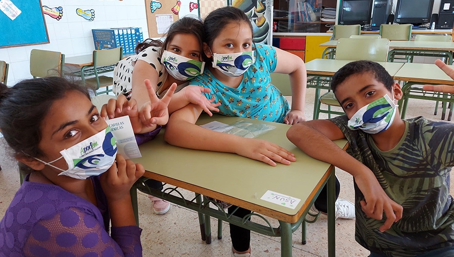 Aportem reparte material anti COVID-19, alimentos y mantas entre m&aacute;s de 300 familias