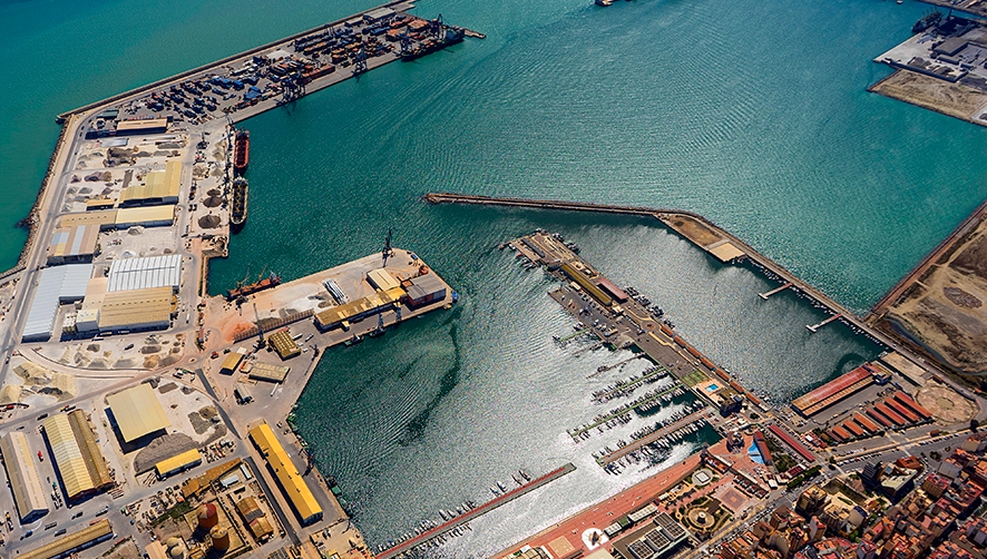 El tr&aacute;fico del Puerto de Castell&oacute;n crece un 7% en junio