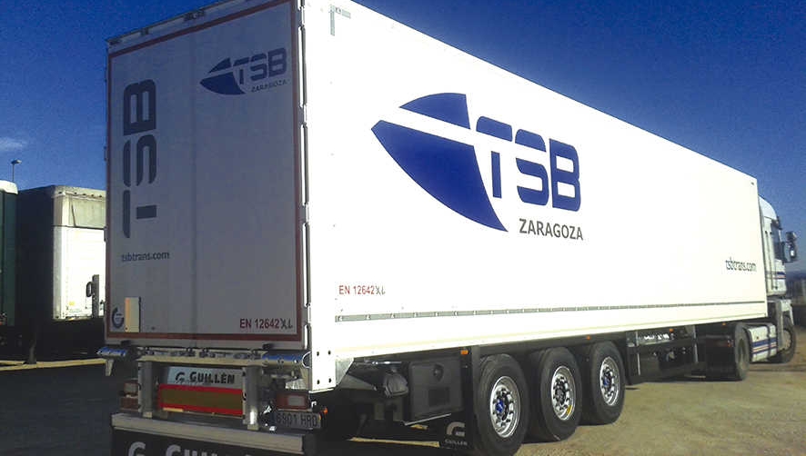 TSB Zaragoza refuerza su flota con cuatro furgones y tres lonas correderas elevables