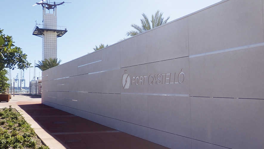 PortCastell&oacute; refuerza el valor tur&iacute;stico del muelle de Costa