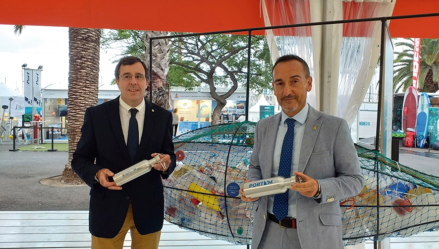 Xavier Torres, presidente de la Federaci&oacute;n Catalana de Vela; y Joan Pere G&oacute;mez, gerente de Ports de la Generalitat. Foto J.C.S.