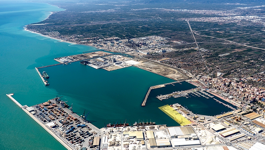 La revisi&oacute;n del Muelle Transversal Exterior (zona marcada) se realiz&oacute; dentro de la campa&ntilde;a el mantenimiento puesta en marcha por la Autoridad Portuaria.