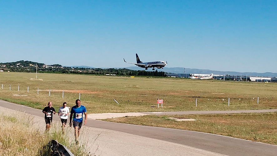 El Aeropuerto de Valencia acoge su &ldquo;I Carrera Solidaria&rdquo; en el interior de las instalaciones