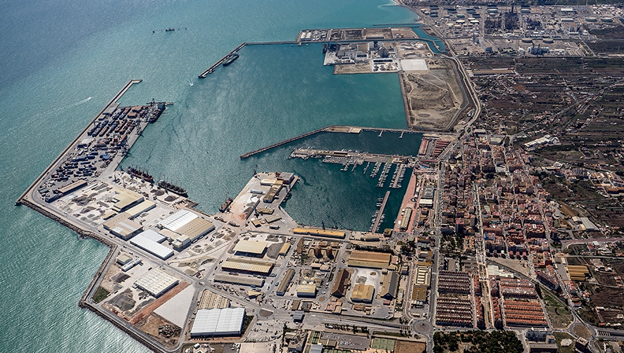 El tr&aacute;fico de graneles s&oacute;lidos de PortCastell&oacute; crece un 15,3% en enero&nbsp;