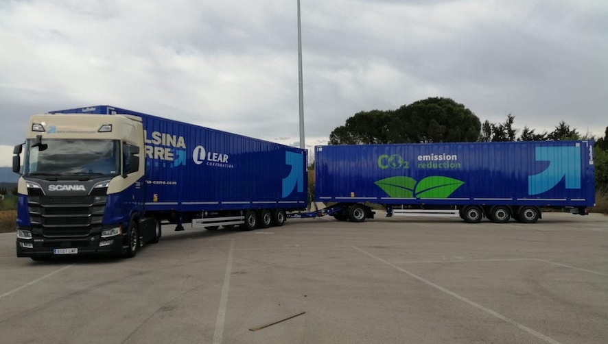 Calsina Carr&eacute; incorpora a su duotr&aacute;iler la tractora Scania con motor V8
