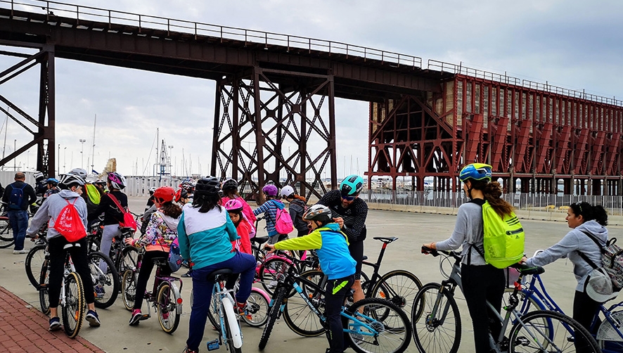 El puerto de Almer&iacute;a acoge su I&nbsp;Carrera Ciclista