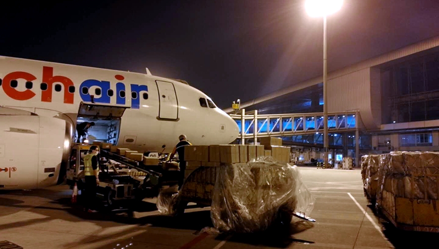 Grupo Tracosa opera su primer vuelo entre China y Suiza con material sanitario