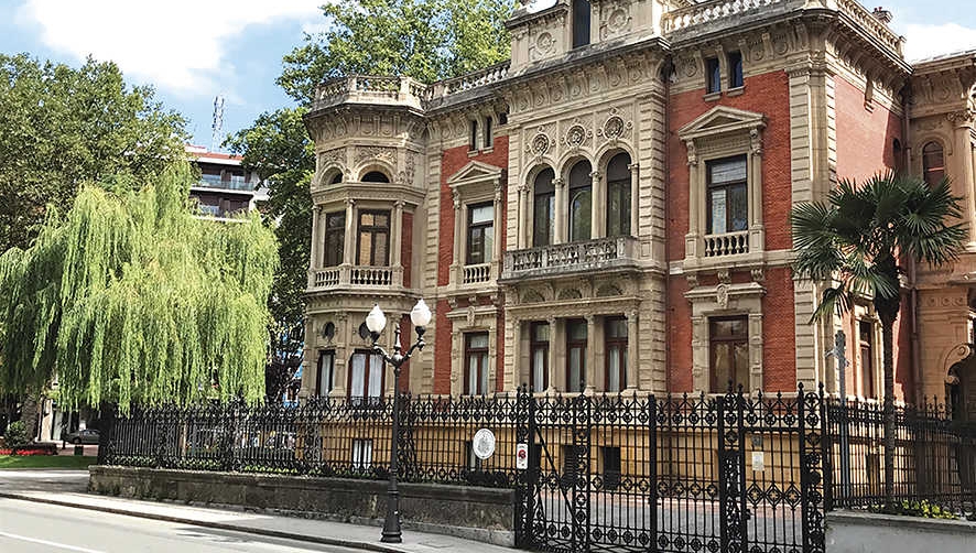 La sede del Puerto de Bilbao en la capital abre sus puertas