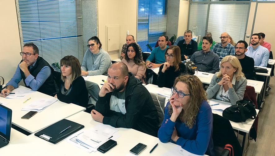 Segunda jornada del curso-taller de SOIVRE en el COACAV