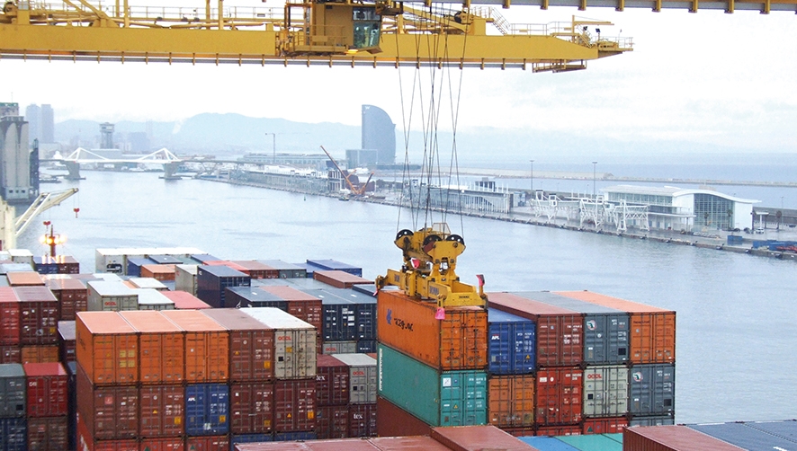 El Puerto de Barcelona movi&oacute; 2,28 millones de TEUs entre los meses de enero y agosto de 2019.