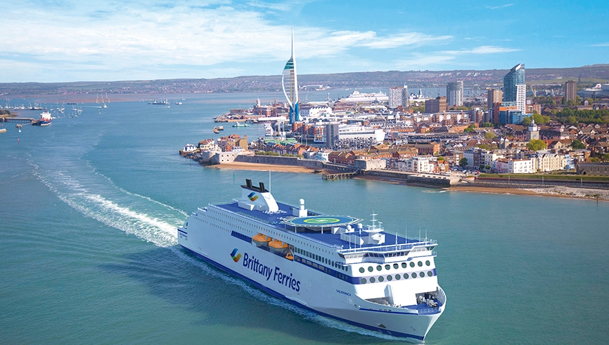 El &ldquo;Santo&ntilde;a&rdquo; ser&aacute; gemelo del &ldquo;Salamanca&rdquo; (imagen virtual), con 215 metros de eslora, 3.000 metros lineales y 1.000 pasajeros.