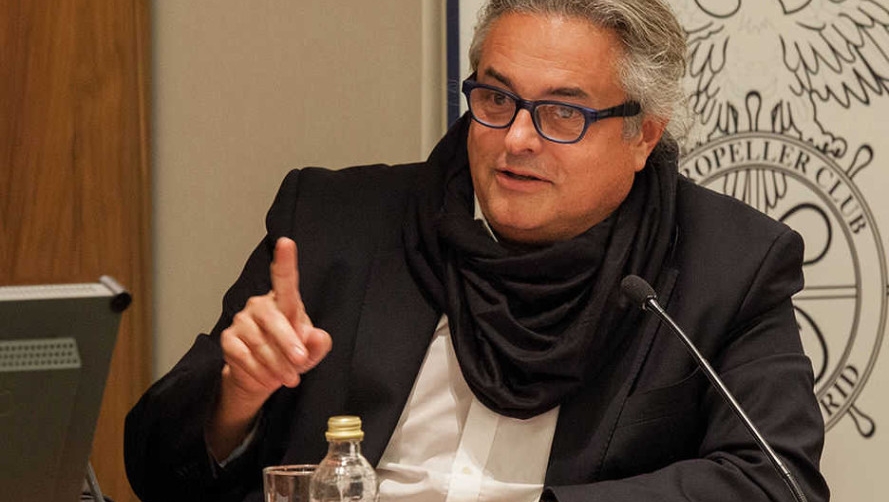 La libertad tarifaria refuerza la capacidad de competir pero cuestiona el inter&eacute;s general