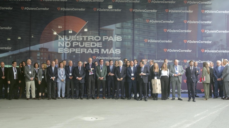 Empresarios y representantes institucionales reivindican el Corredor Mediterráneo en Barcelona