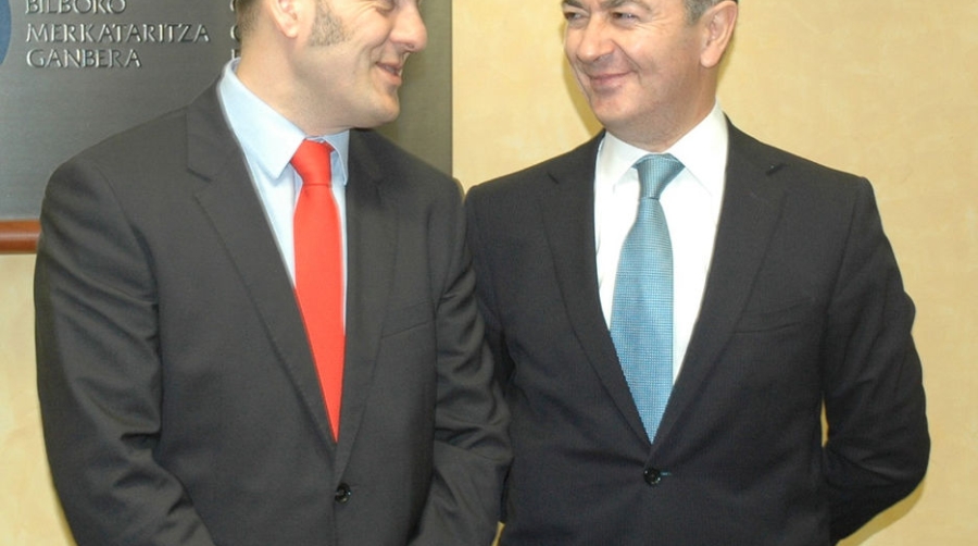 El Puerto de Bilbao aspira a captar dos nuevas l&iacute;neas de contenedores hacia Am&eacute;rica y &Aacute;frica